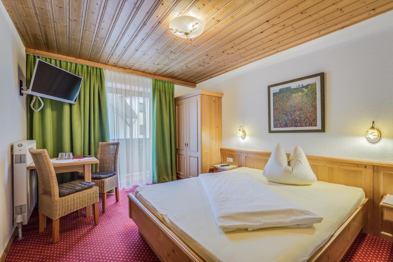 Gasthuis Restaurant Gaestehaus Wiesenheim 2*